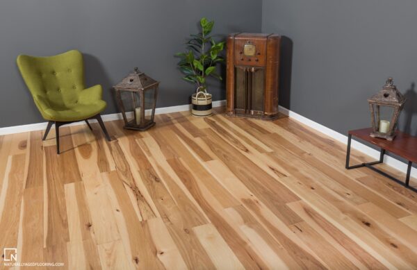 Hickory Naturally Aged FMH Grove 6" Floors - Royal Flooring Collection